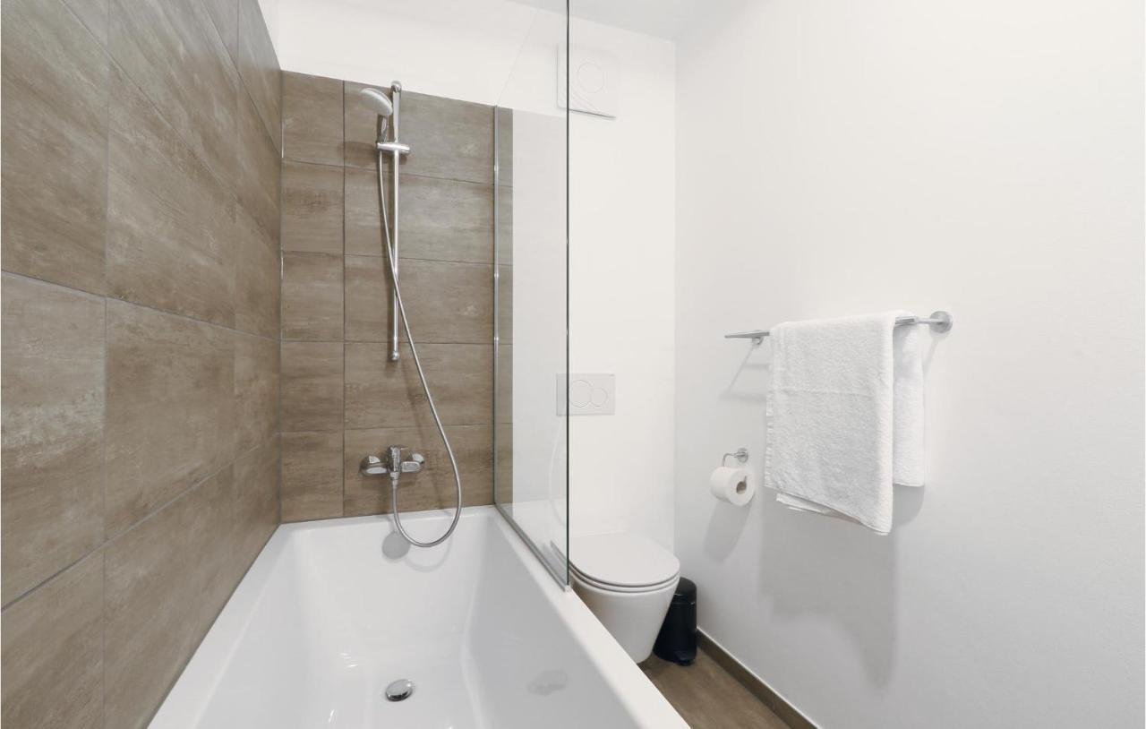 Lovely Apartment In Lembruch-Duemmer See Zewnętrze zdjęcie