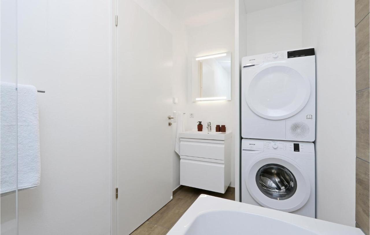 Lovely Apartment In Lembruch-Duemmer See Zewnętrze zdjęcie